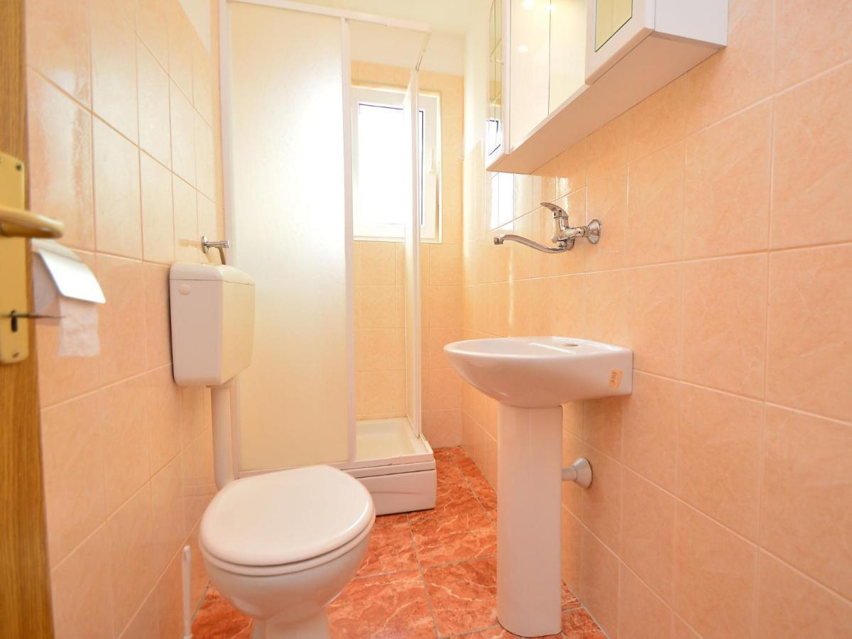 Apartment Ena By Interhome Brodarica  Esterno foto